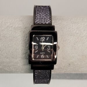 ▪︎Studio Time Women's Watch